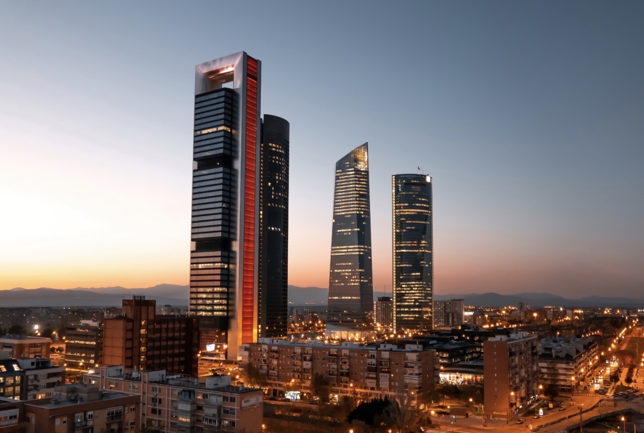 Torre Moeve y complejo 4 Torres Business Area de Madrid.