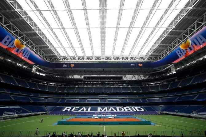 Pista de tenis en el Bernabéu