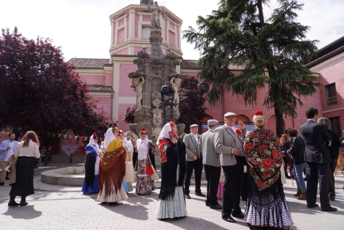 Madrid nos invita a bailar el chotis y a convertirnos en auténticos chulapos