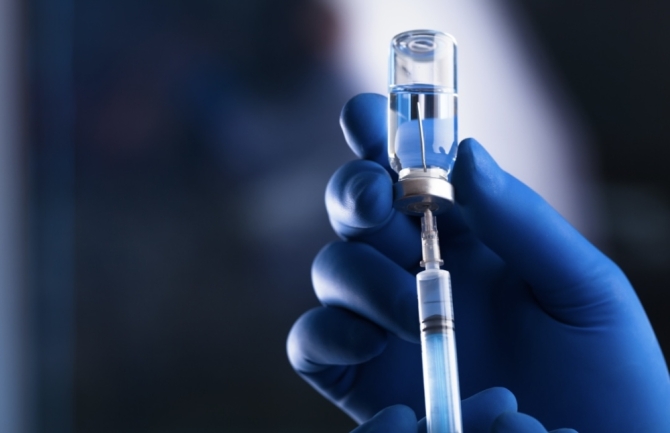 Estudio en Albacete relaciona infartos cerebrales con la vacuna del COVID