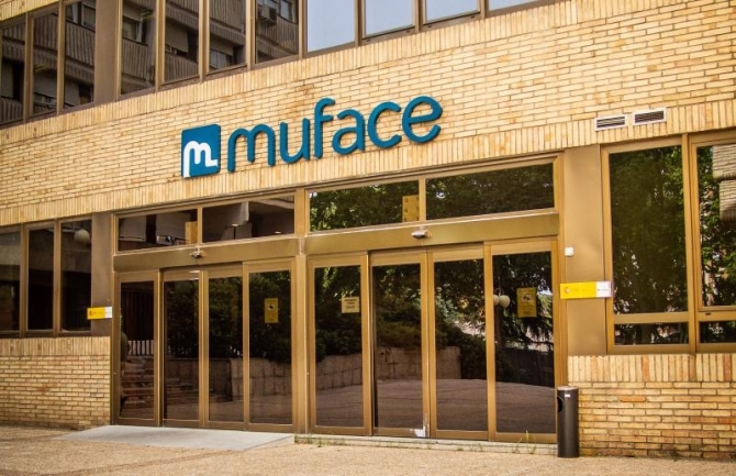 Sin fecha para una nueva licitación de MUFACE tras aceptar Adeslas volver al proceso