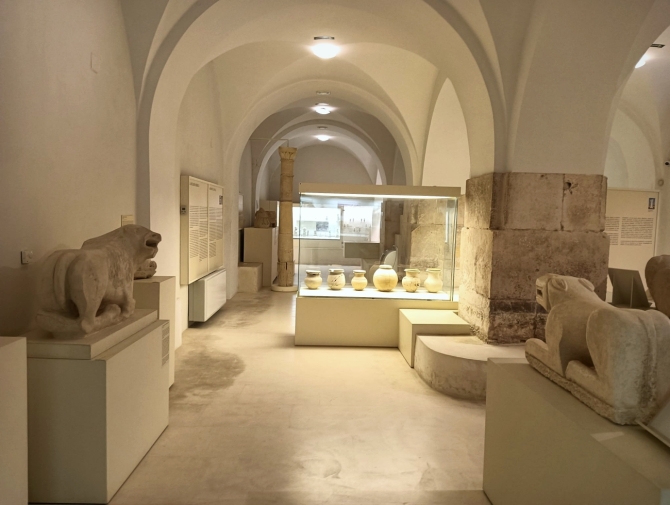 Interior del Museo Histórico de Baena durante la celebración del Día Internacional de los Museos