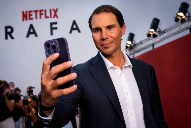 Rafa Nadal durante la alfombra roja del estreno del documental RAFA de Netflix.