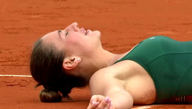 Kostyuk sobre la tierra batida de Madrid tras vencer la final