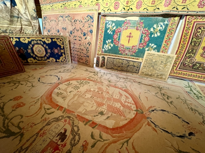 Muestra de alfombras y tapices de Cuenca