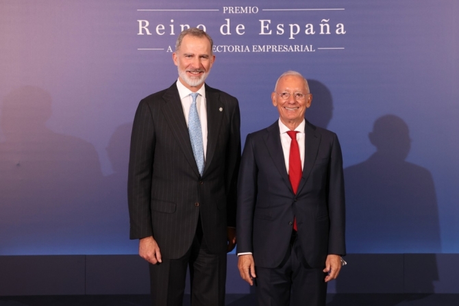 Isak Andic, presidente de Mango, galardonado con el Premio Reino de España a la Trayectoria Empresarial