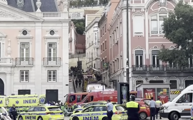 Imagen del funicular accidentado en Lisboa