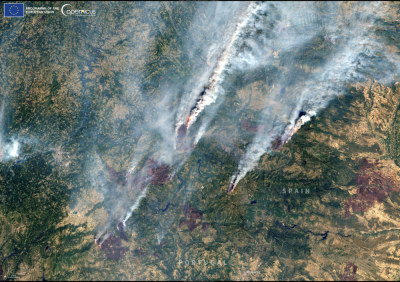 Imagen de la noticia: La estremecedora imagen satelital de los devastadores incendios en España 