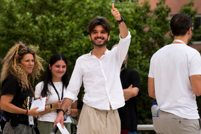 Guillem Climent durante los preparativos de la vigilia con el Papa en Madrid.