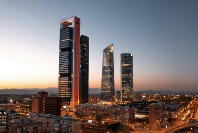 Torre Moeve y complejo 4 Torres Business Area de Madrid.